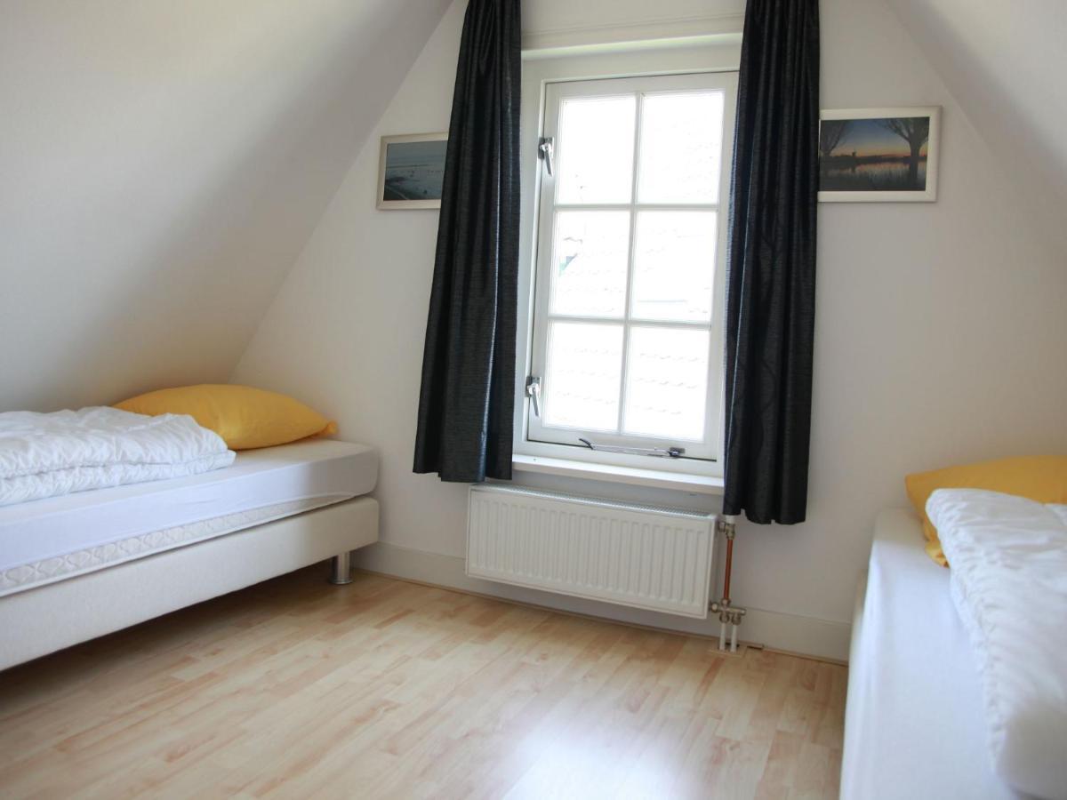 Comfy Villa In Wieringer Style Near The Wadden Sea Hippolytushoef Extérieur photo